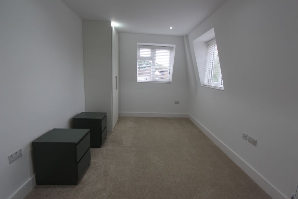 Property photo 3 of 4 Img_9153