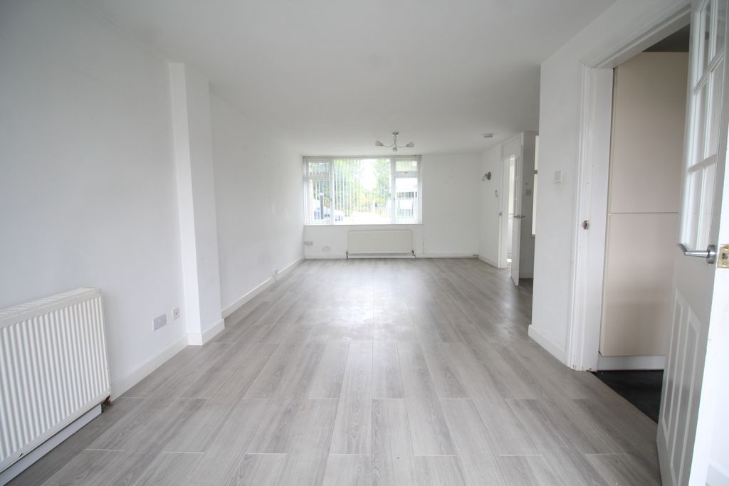 Property photo 3 of 13 Img_0096.Jpg