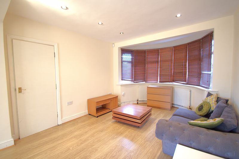 Property photo 3 of 14 Photo 3