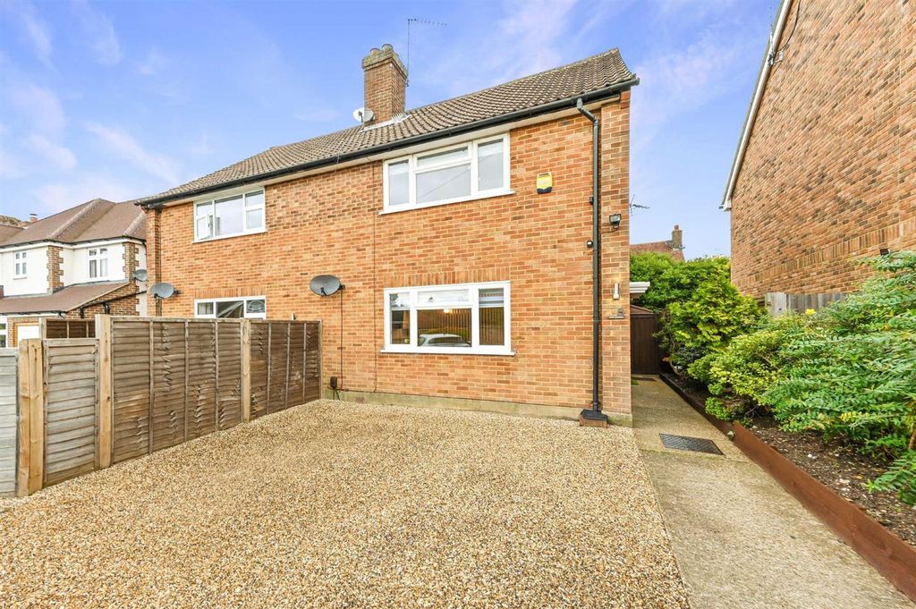 Property photo 1 of 20