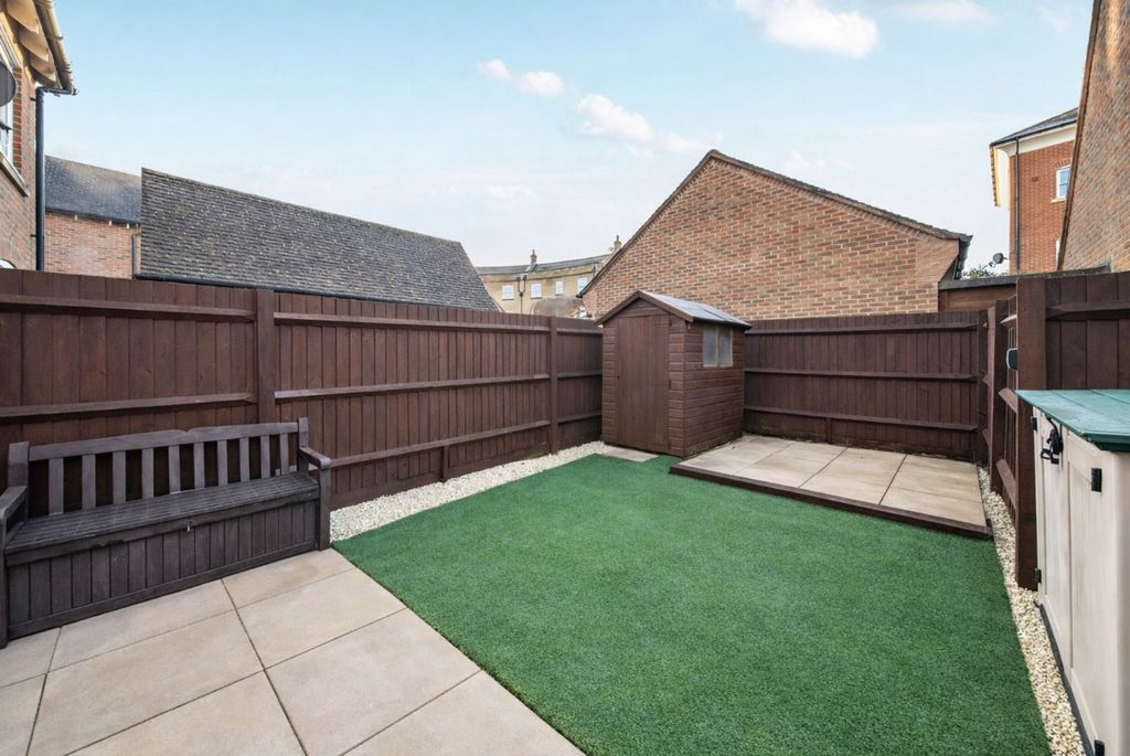 Property photo 3 of 20