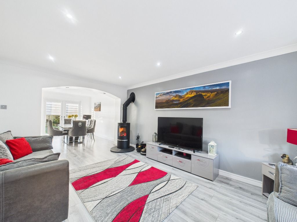 Property photo 3 of 38