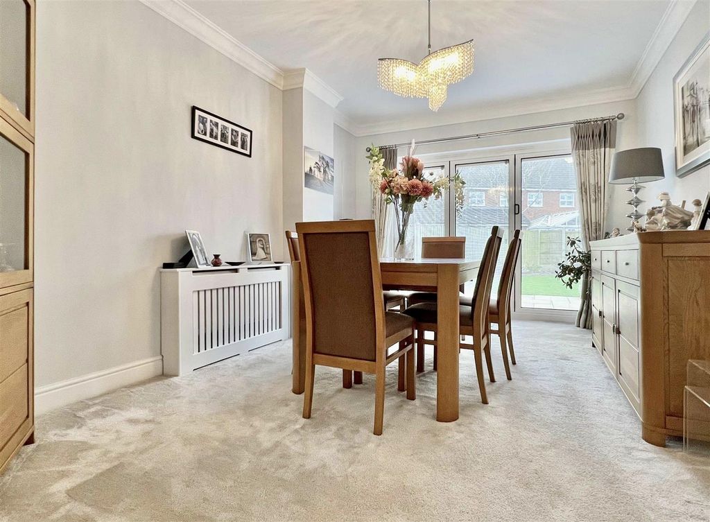 Property photo 3 of 34 Img_8206.Jpg