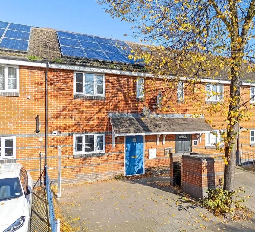 Property photo 1 of 13