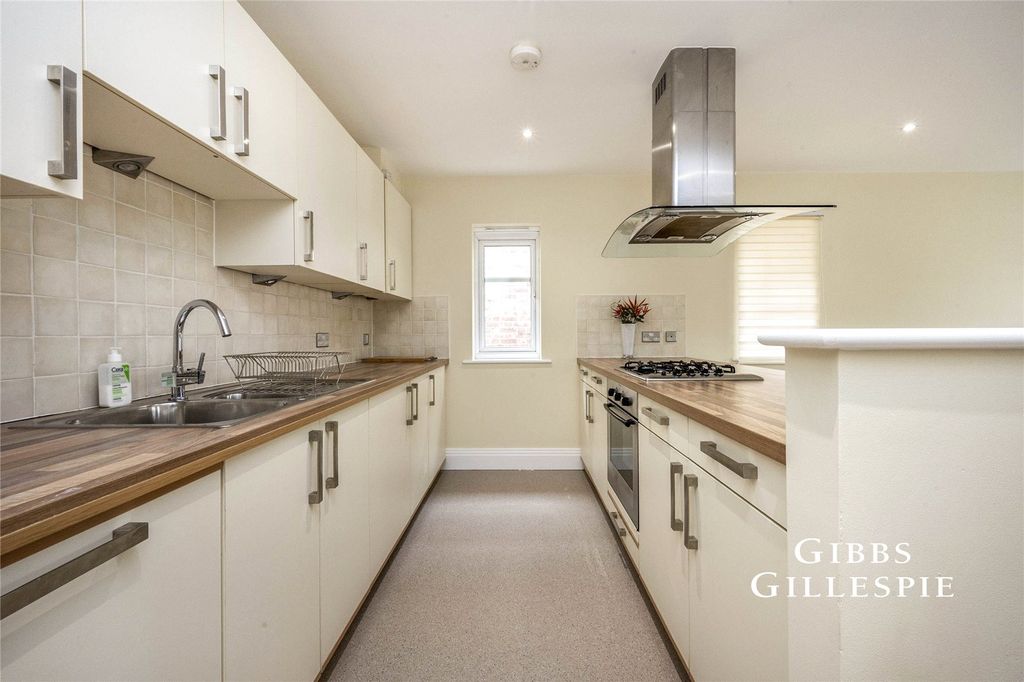 Property photo 1 of 10 Picture No. 21