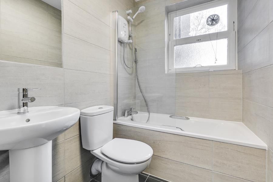 Property photo 3 of 11 Gallery