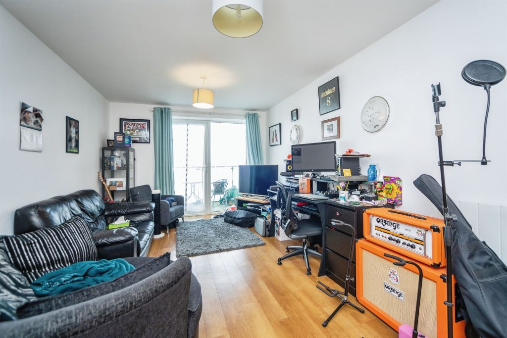 Property photo 3 of 7