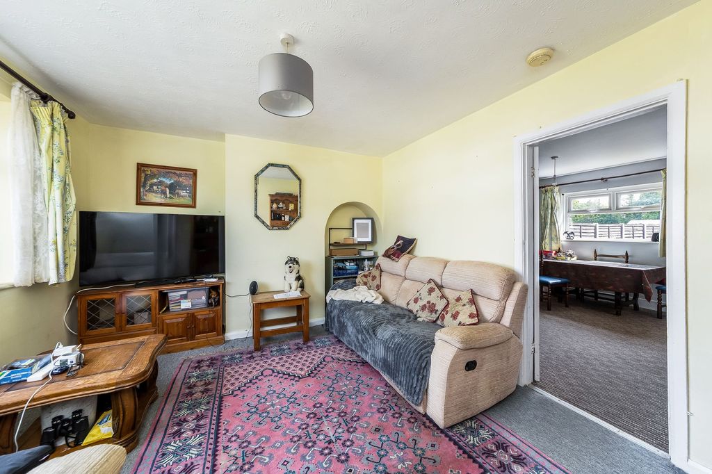 Property photo 2 of 16