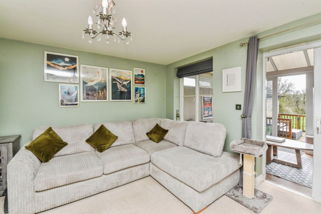 Property photo 3 of 20