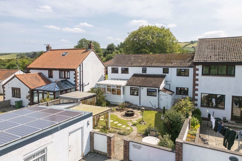 Property photo 3 of 23 Photo 18