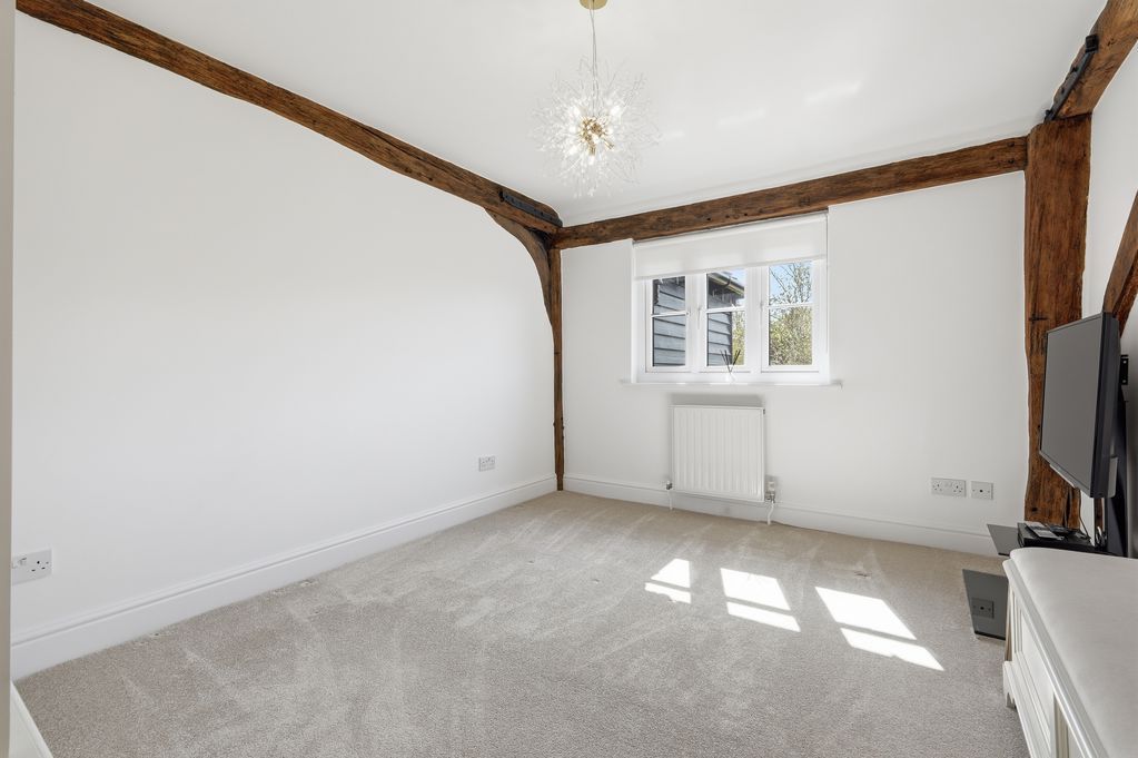 Additional image 16 of 5 bed barn conversion for saleThe Barn, Church Street, Billericay CM11