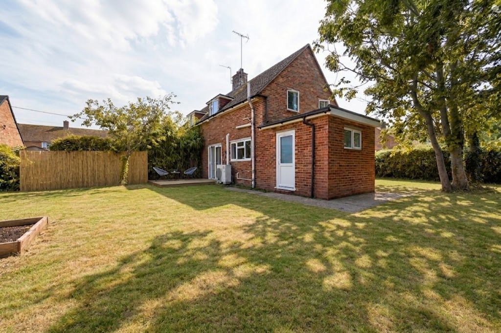 Property photo 1 of 23