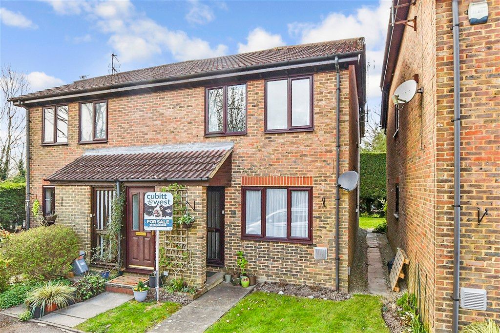 Property photo 1 of 9 External (Brochure). No Number