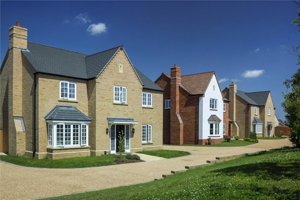 Property photo 1 of 9 Alconbury