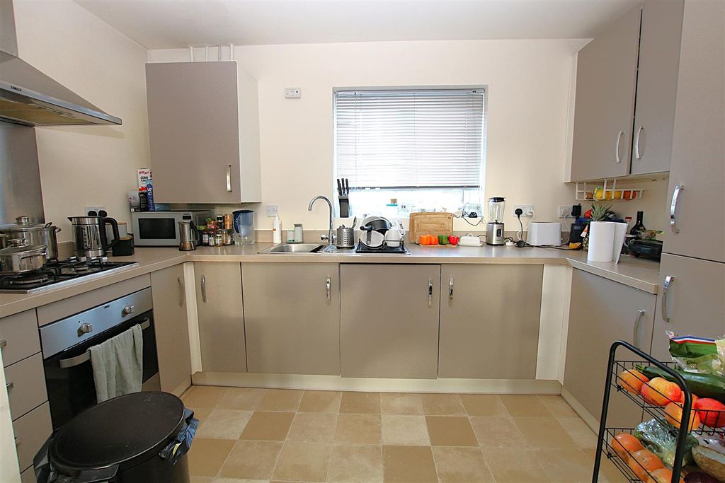Property photo 2 of 7 Img_4662.Jpg