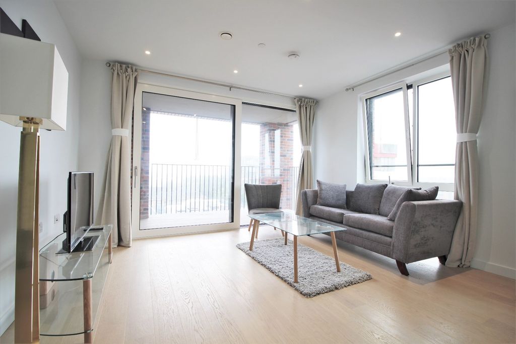 Property photo 2 of 16 1