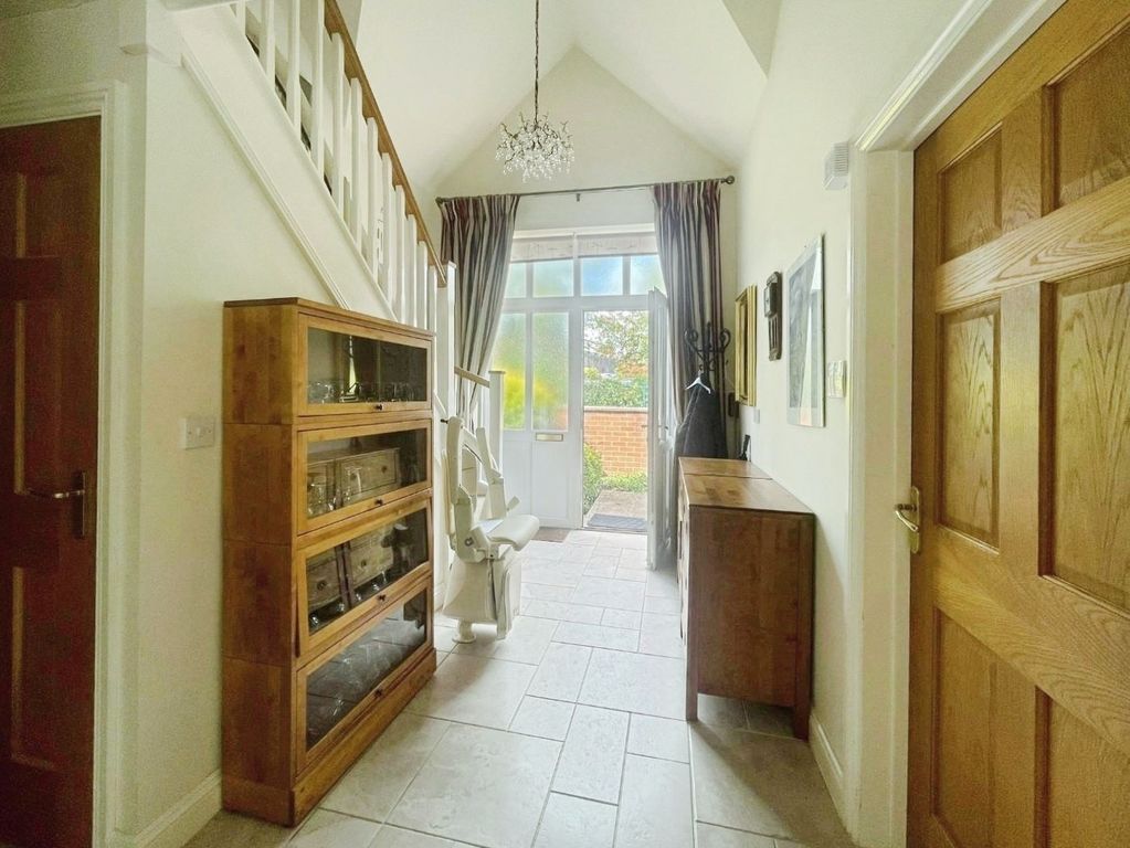 Property photo 3 of 16 Pbox-Unknown-325258.Jpg