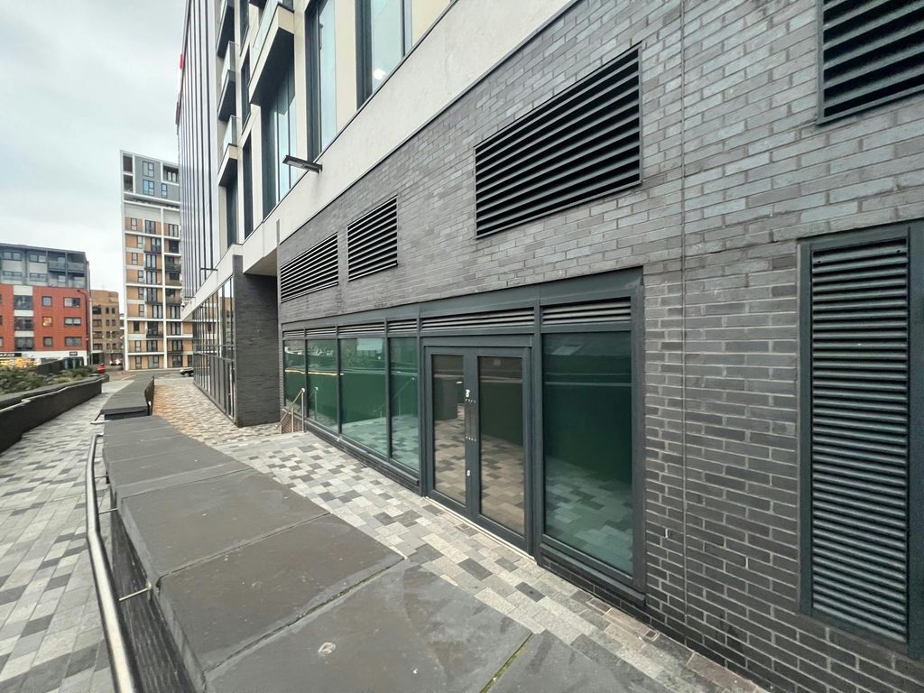 Property photo 2 of 9 Large 5.Jpg