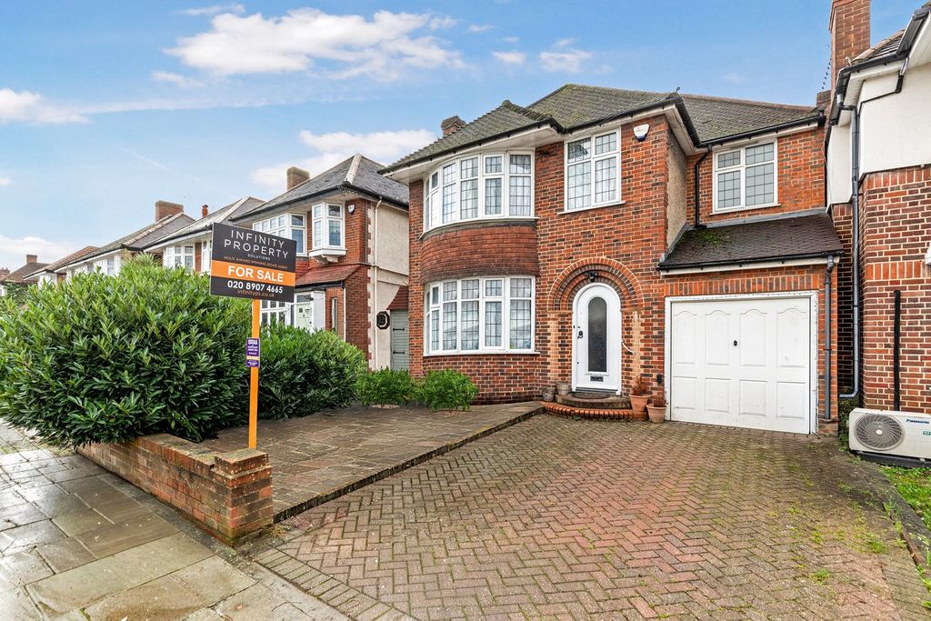 Property photo 1 of 21