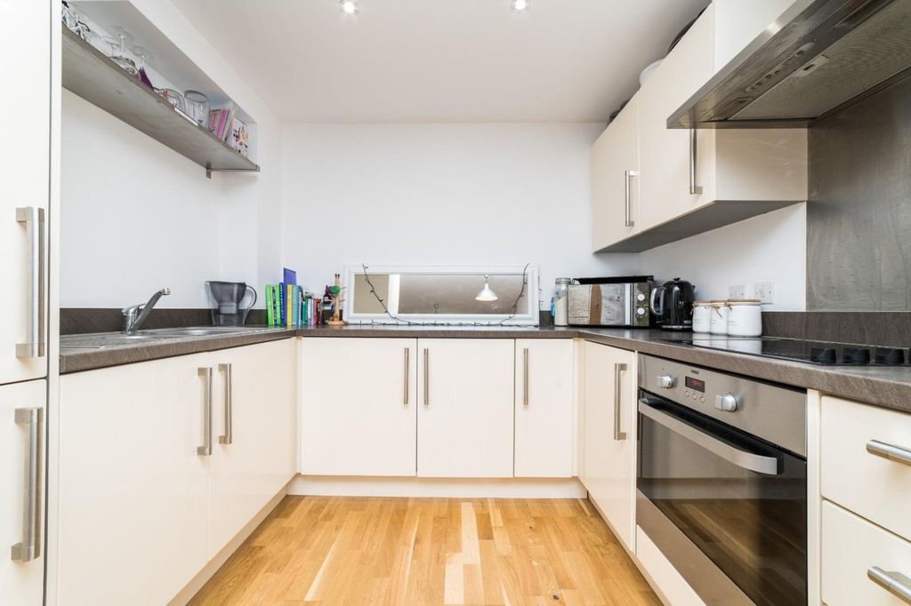 Property photo 2 of 9 Picture 2