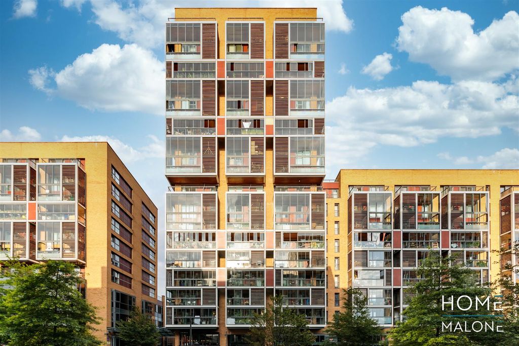 Property photo 1 of 24