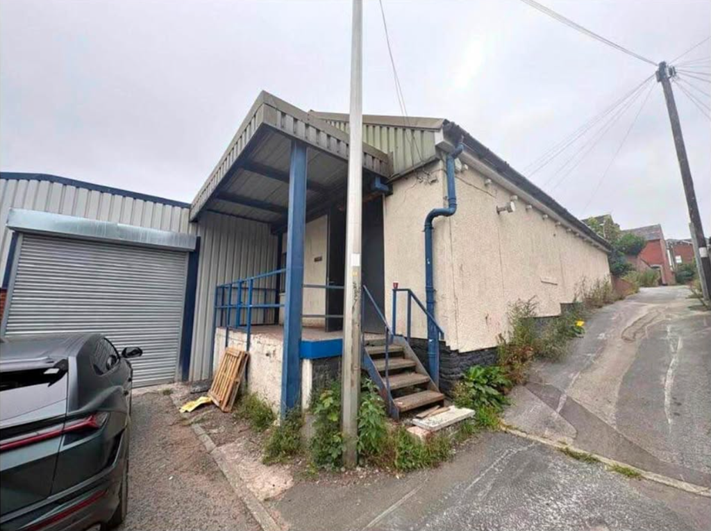 Property photo 1 of 10