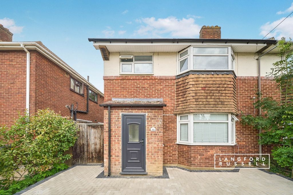 Property photo 1 of 9 4