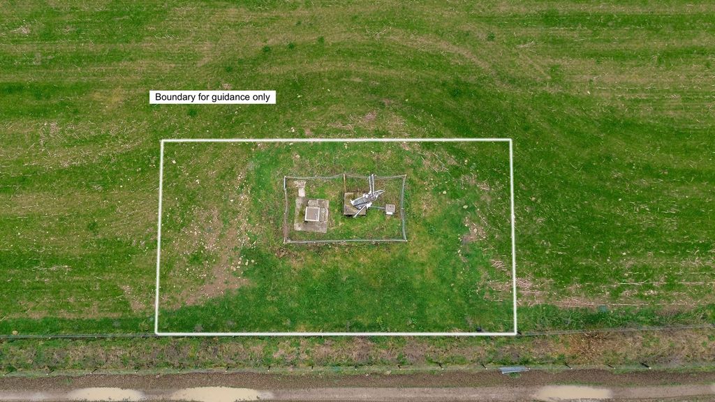 Property photo 1 of 31