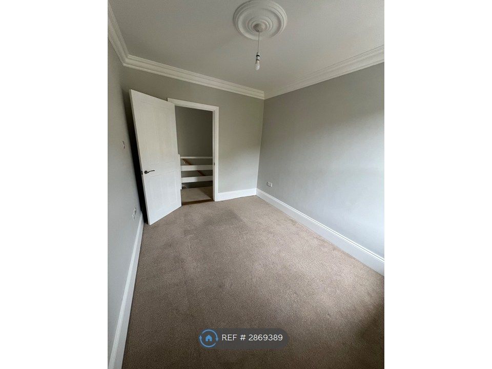 Additional image 13 of 2 bed flat to rentAlpine Road, Ventnor PO38