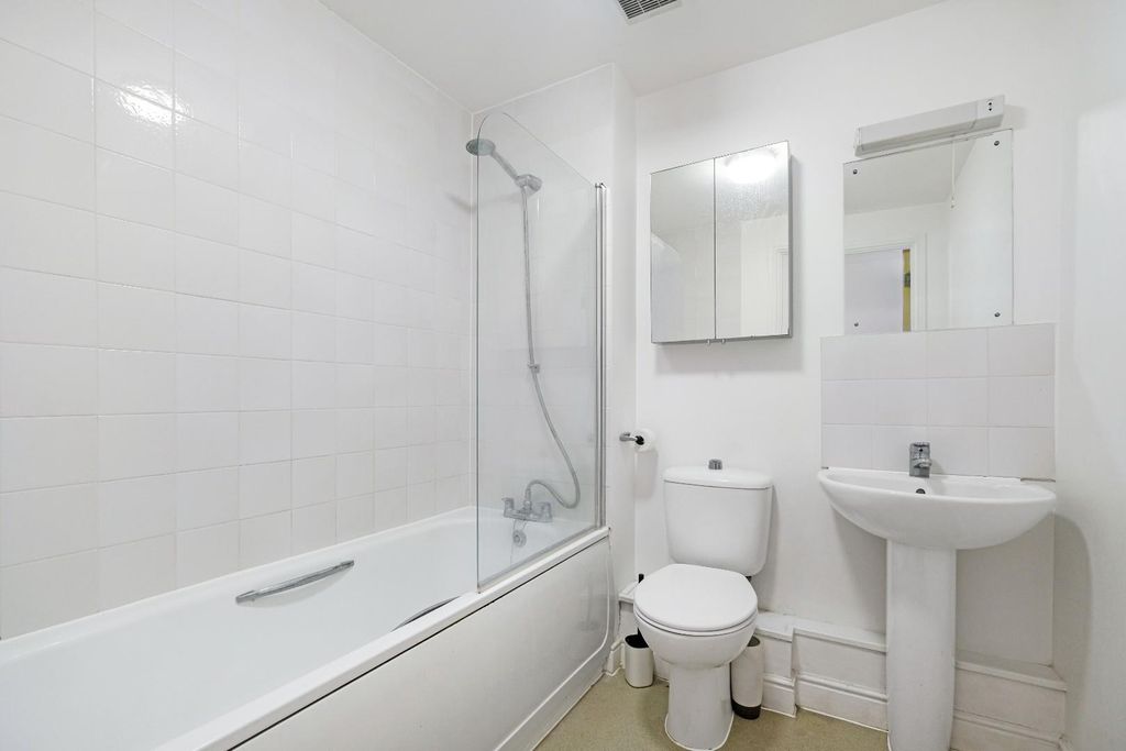 Property photo 3 of 15 1 (8).Jpg