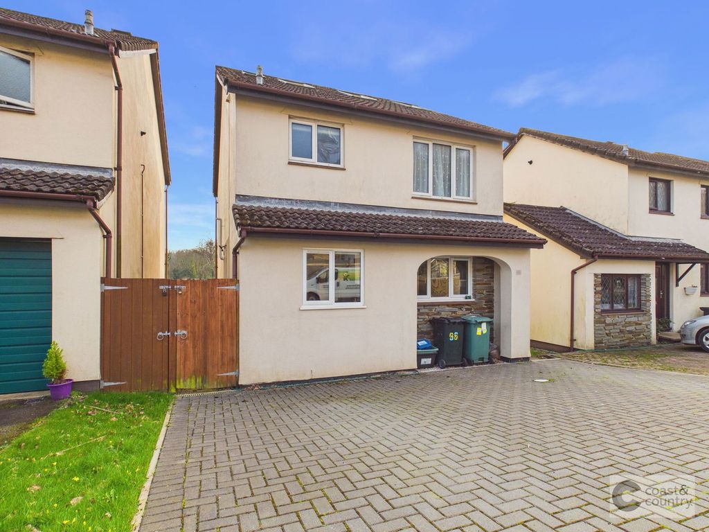 Property photo 1 of 29