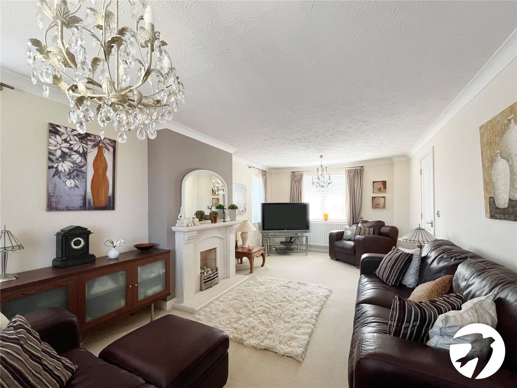 Property photo 2 of 22 Picture No. 07