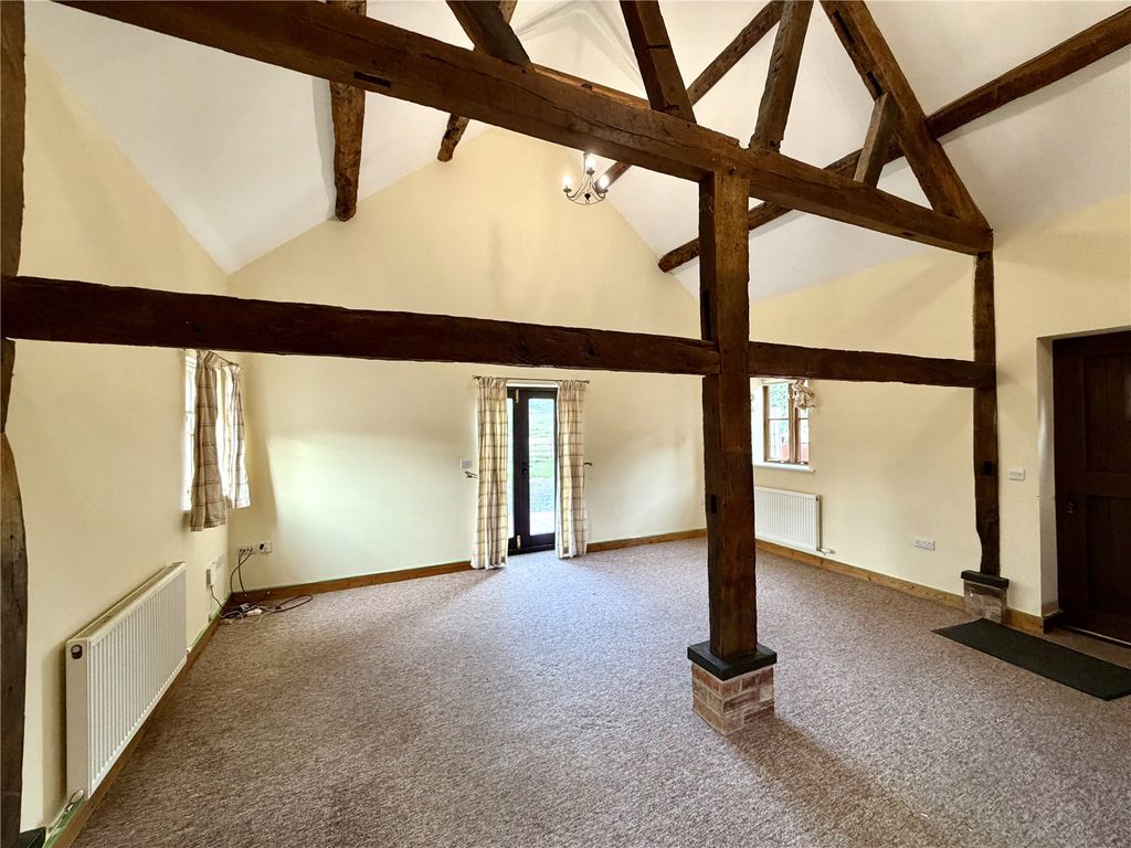 Property photo 2 of 9 Picture No. 01