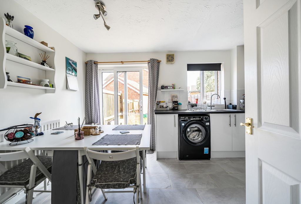 Property photo 1 of 15 1315112-22-6862d1...