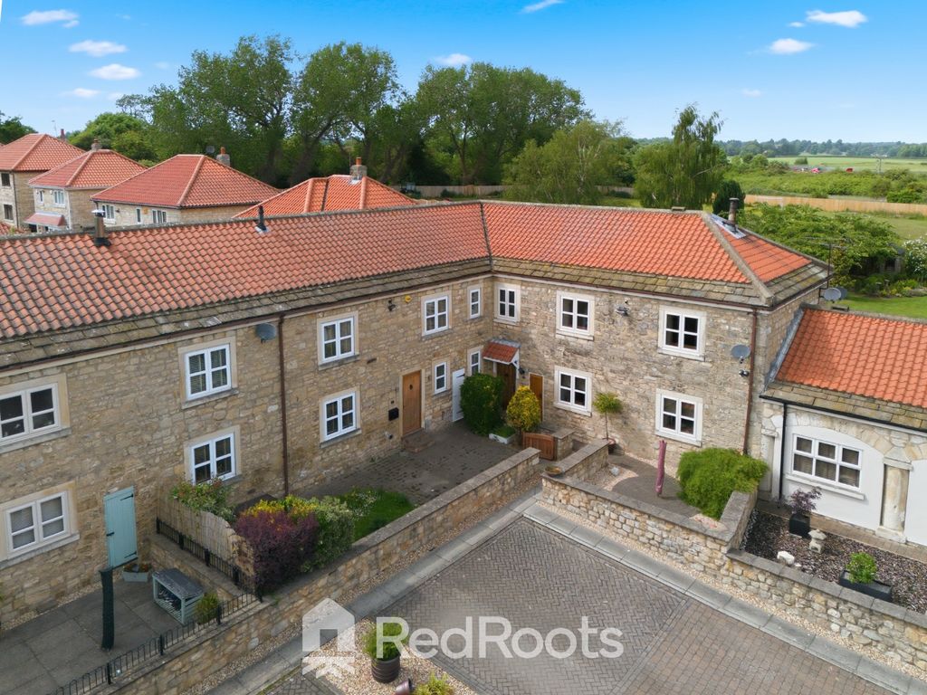 Property photo 1 of 26 5204891