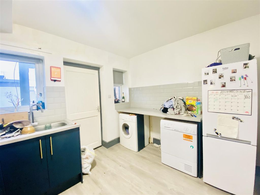 Property photo 3 of 12 Image00005.Jpeg