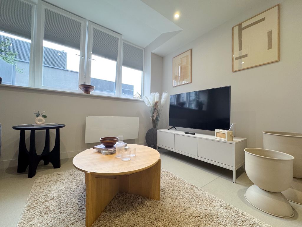 Property photo 3 of 22 117-27