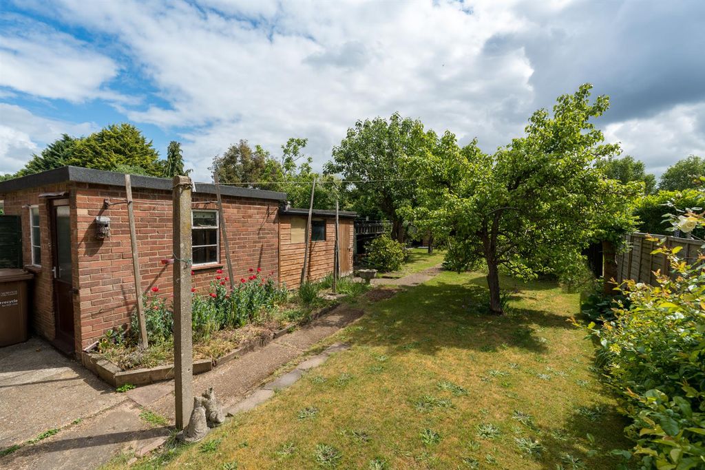 Property photo 2 of 22 138Bluebellroad-006.Jpg