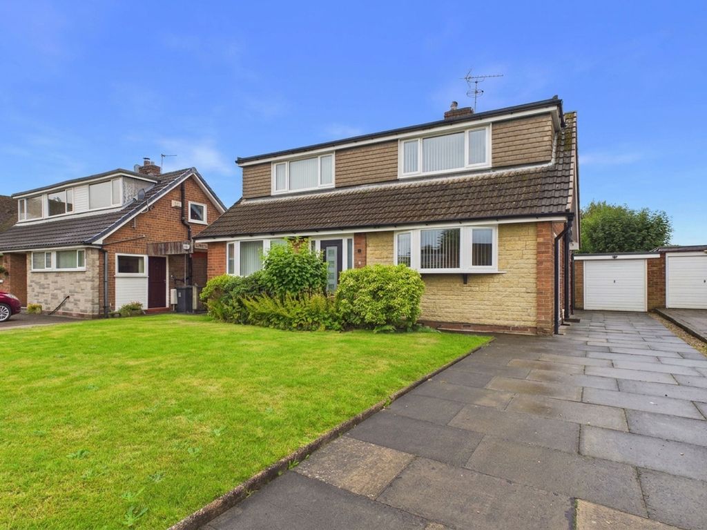 Property photo 1 of 32