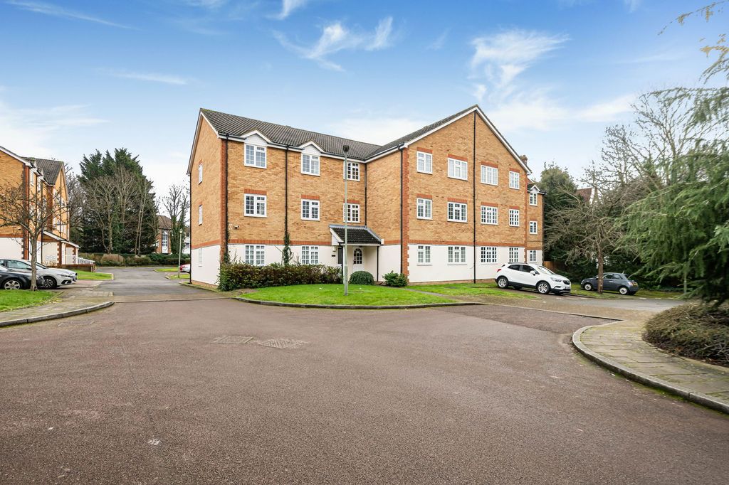 Property photo 1 of 13