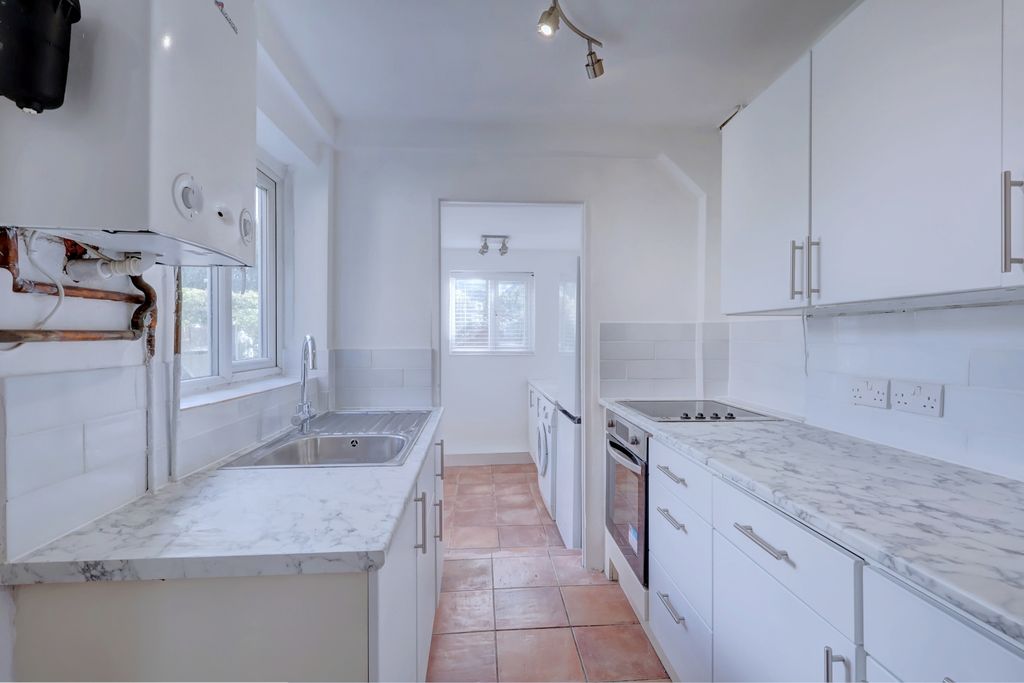 Property photo 3 of 10 Picture No. 04