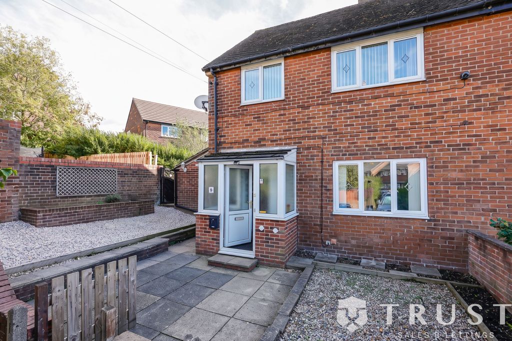Property photo 1 of 33