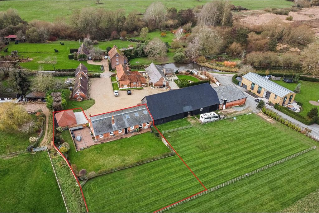 Property photo 1 of 26 Aerial