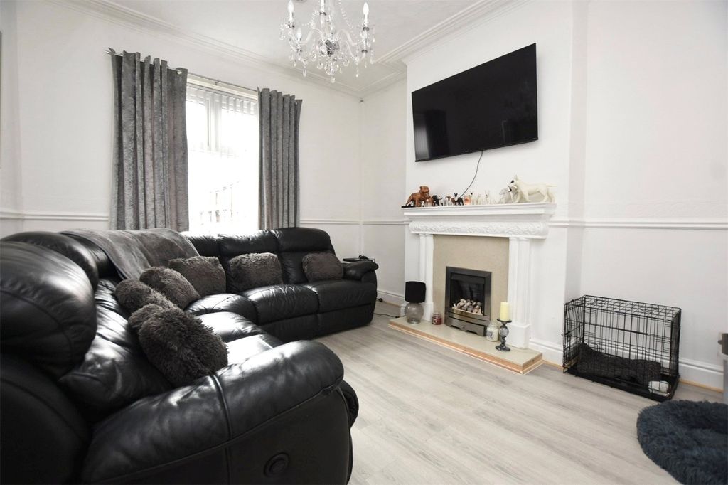 Property photo 2 of 19 Living Room