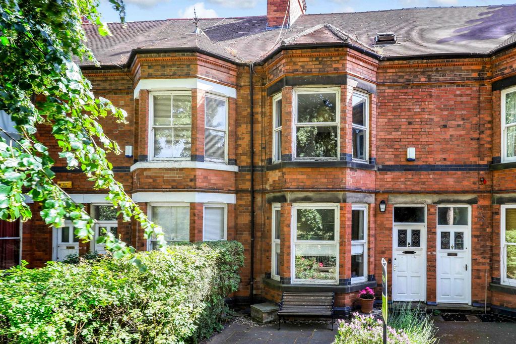 Property photo 1 of 25