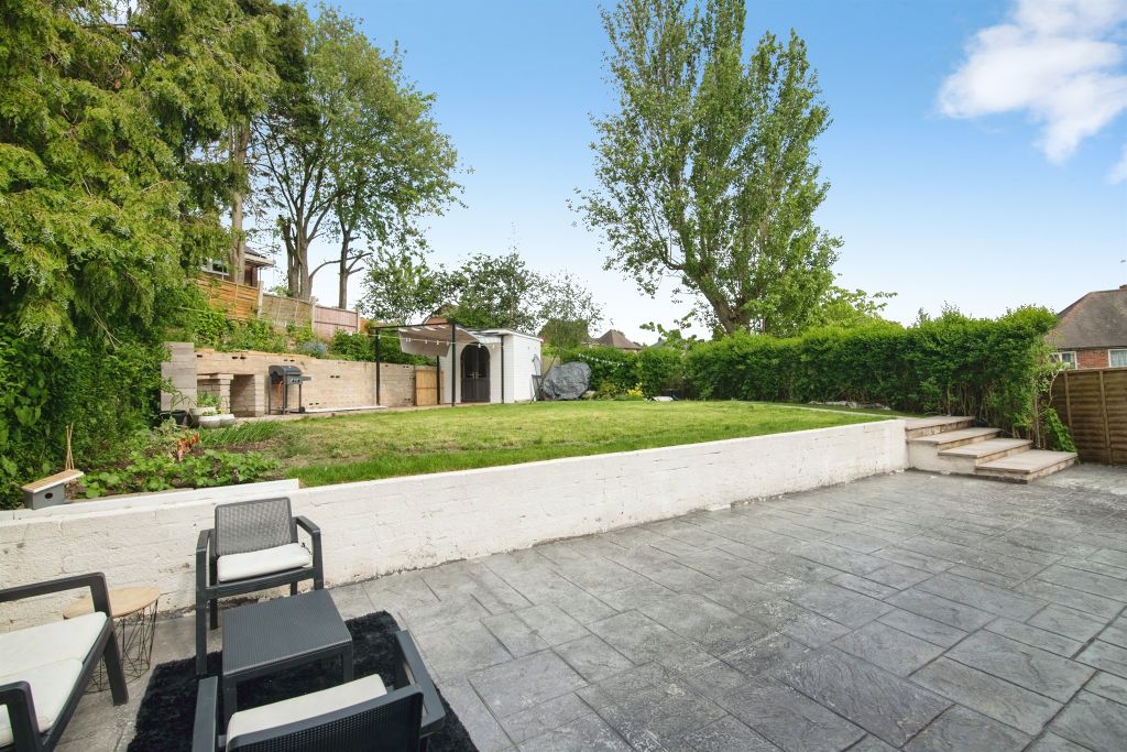 Property photo 2 of 19