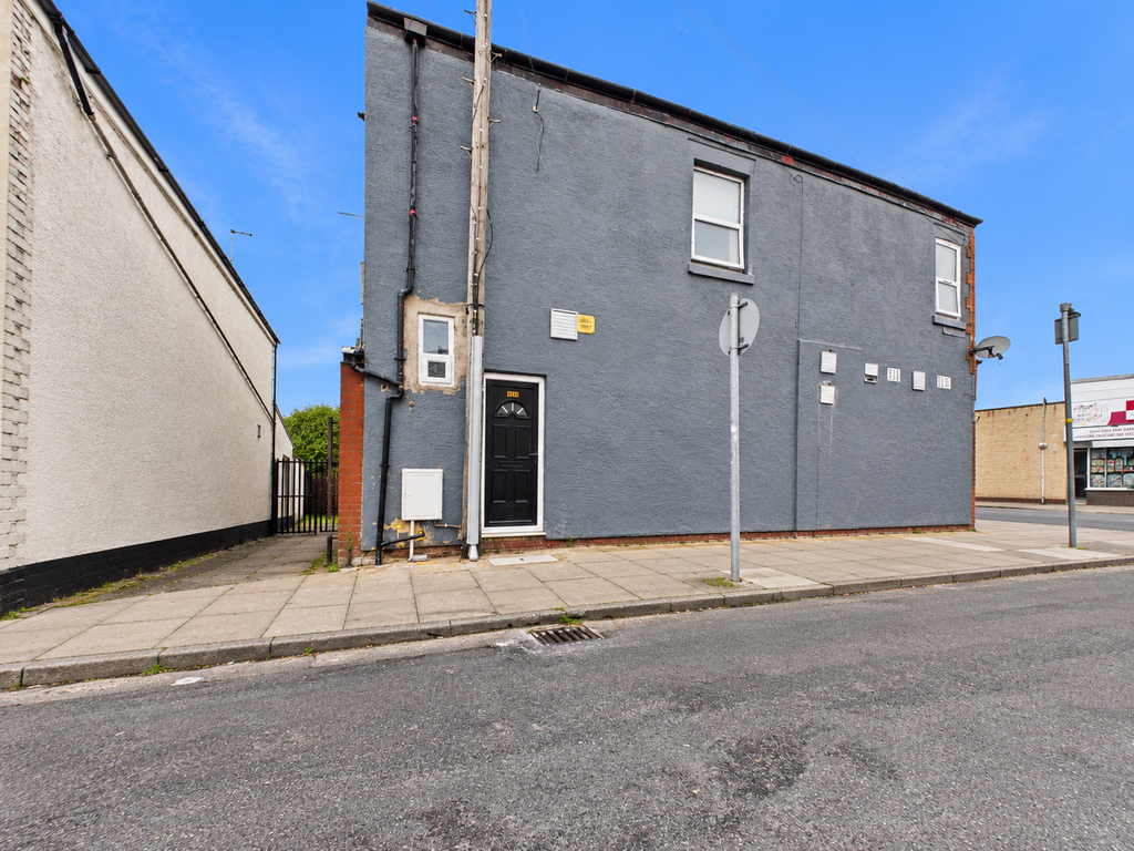 Property photo 2 of 12