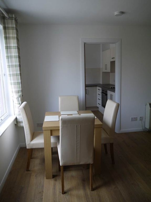Property photo 2 of 6 Dining Area