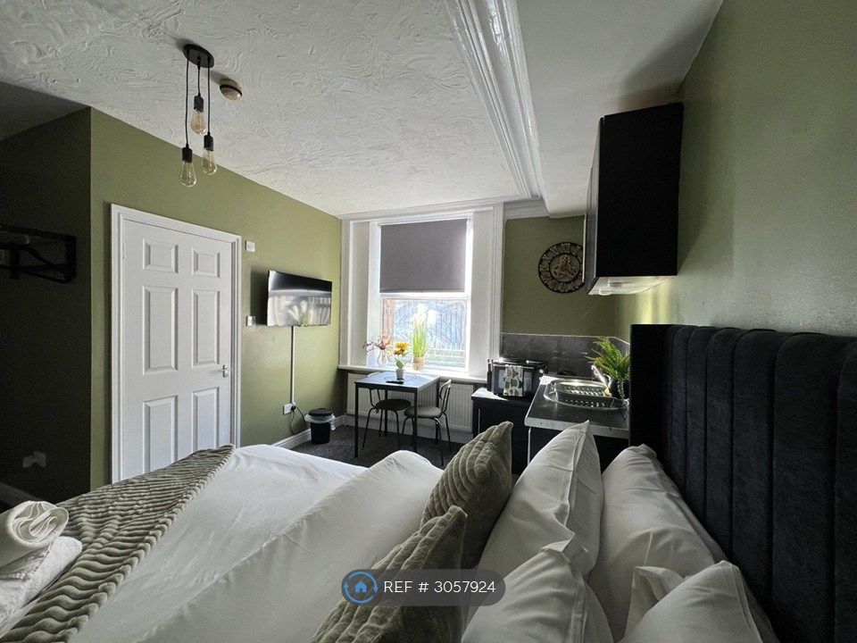 Property photo 3 of 30