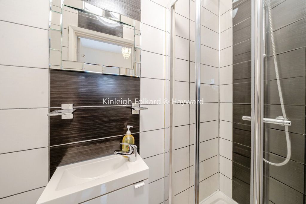 Property photo 3 of 3 Picture No. 02